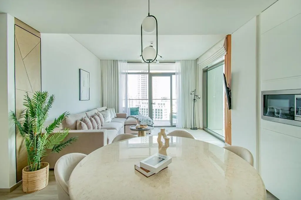 Appartement Waves - Luxurious 11Th Floor Retreat In Palace Residences Dubaï
