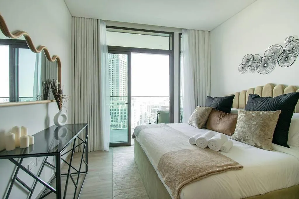 Waves - Luxurious 11Th Floor Retreat In Palace Residences Dubaï Appartement