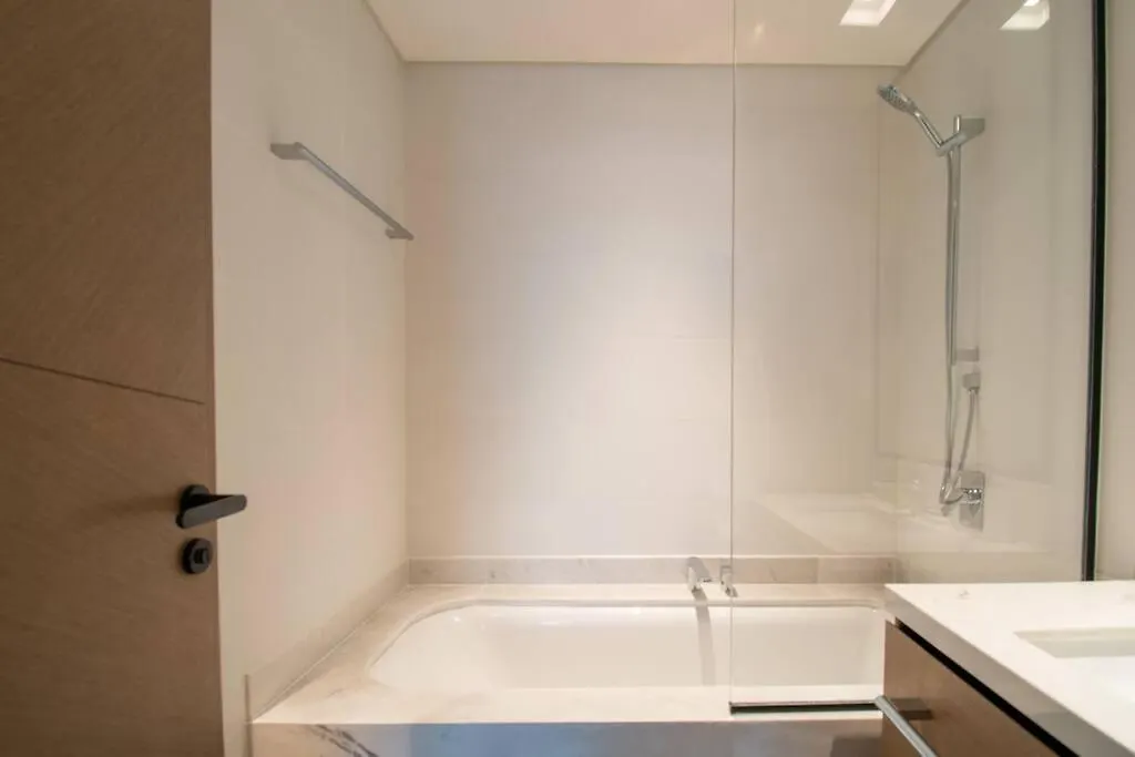 Waves - Luxurious 11Th Floor Retreat In Palace Residences Dubai 0*,
