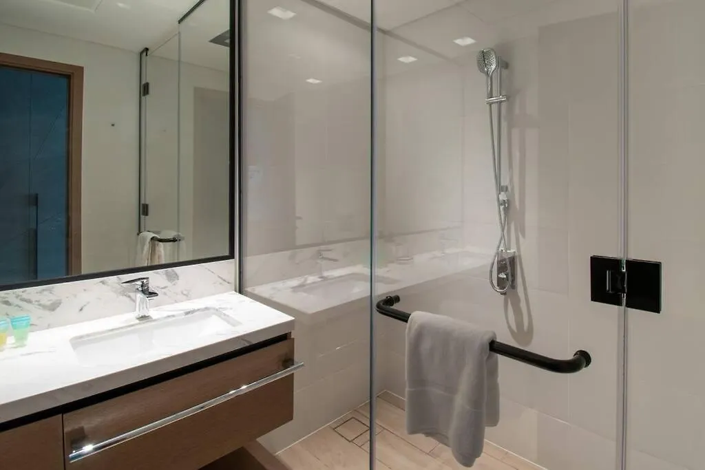 Waves - Luxurious 11Th Floor Retreat In Palace Residences Dubai United Arab Emirates